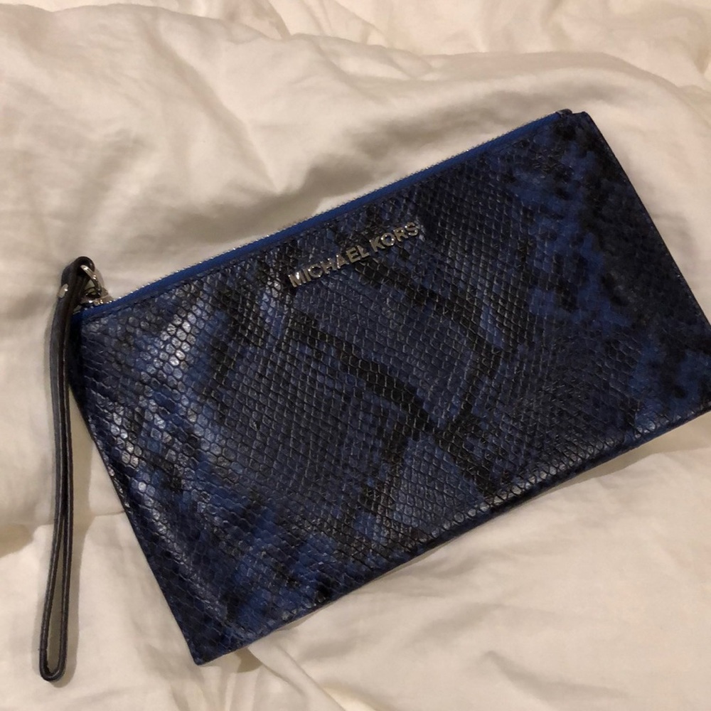 Michael Kors wallet purse